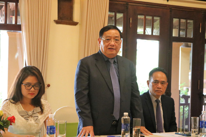 Hiệu trưởng trường Đại học Hòa Bình - thầy Tô Ngọc Hưng tin tưởng với sự hợp tác này, sinh viên sẽ có thêm nhiều cơ hội trải nghiệm môi trường làm việc thực tế chuyên nghiệp. Ảnh: Doãn Nhàn