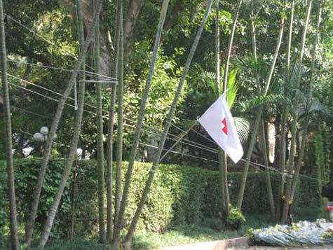 Khu vực y tế phía trong số nhà 30 Hoàng Diệu. Khu vực y tế phía trong số nhà 30 Hoàng Diệu.