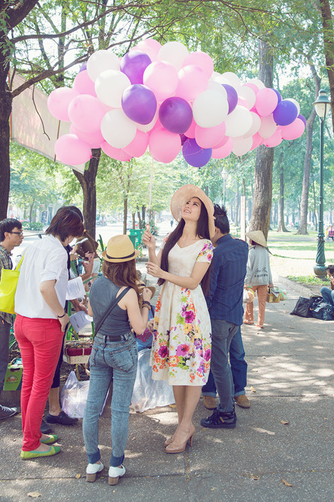 Trần Thị Quỳnh đã thực sự có một buổi chiều ý nghĩa, khi lần đầu tiên ra phố bán... dạo Trần Thị Quỳnh đã thực sự có một buổi chiều ý nghĩa, khi lần đầu tiên ra phố bán... dạo