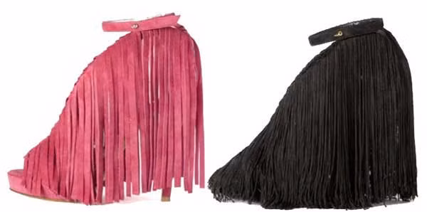 Một mẫu sandal với những đường tua rua che phủ hết cả dáng, trông giống như bờm ngựa vậy. Xem thêm: Phong cách thời trang Sao Việt / Bộ sưu tập váy xinh chào hè 2012.