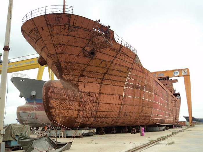 Công ty Tuấn Quỳnh mua 04 chiếc tàu từ năm 1998 - 2003 với giá 19 tỷ đồng nhưng 10 năm sau, Maritime Bank lại thế chấp tài sản này để cho vay tới... 43 tỷ đồng. (Ảnh minh họa). Công ty Tuấn Quỳnh mua 04 chiếc tàu từ năm 1998 - 2003 với giá 19 tỷ đồng nhưng 10 năm sau, Maritime Bank lại thế chấp tài sản này để cho vay tới... 43 tỷ đồng. (Ảnh minh họa).