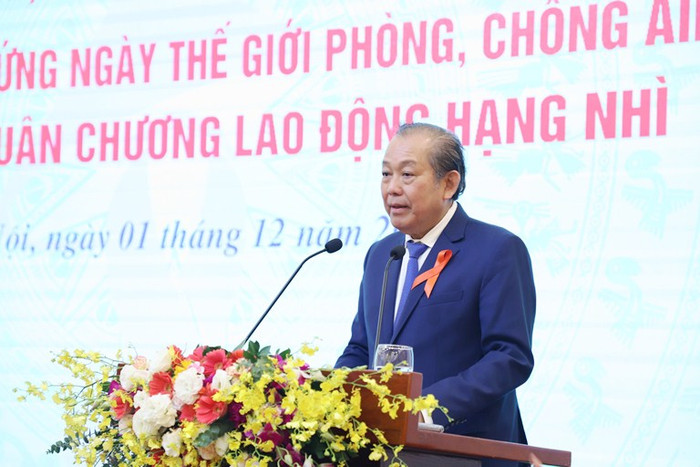 Phó Thủ tướng Thường trực Chính phủ phát biểu tại buổi lễ. Ảnh: moh.gov.vn