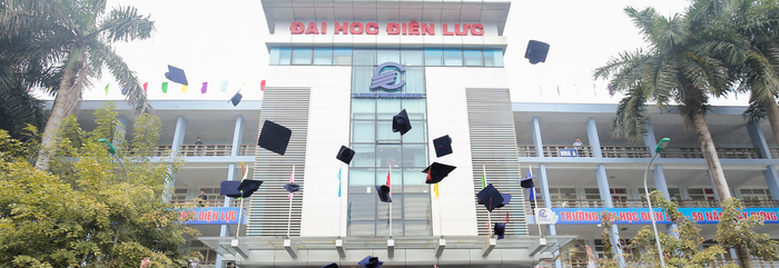 Cần xem xét quy trình kỷ luật ở trường Điện Lực đối với ông Trương Nam Hưng