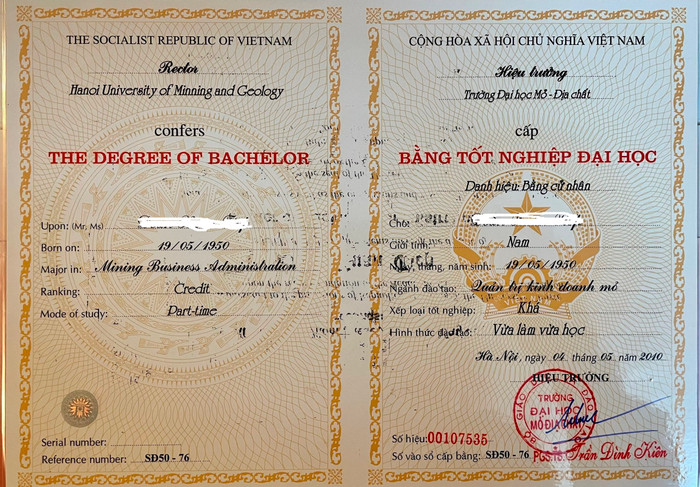 Bằng tốt nghiệp của ôngT. bị tố là bằng giả. (Ảnh: NVCC) Bằng tốt nghiệp của ôngT. bị tố là bằng giả. (Ảnh: NVCC)