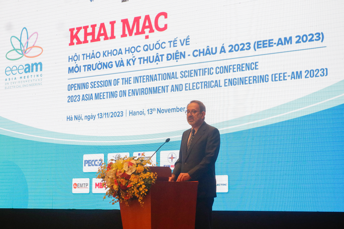 Hội thảo thu hút đông đảo các nhà khoa học, các tổ chức, doanh nghiệp trong nước và quốc tế quan tâm về lĩnh vực năng lượng tham dự Hội thảo thu hút đông đảo các nhà khoa học, các tổ chức, doanh nghiệp trong nước và quốc tế quan tâm về lĩnh vực năng lượng tham dự