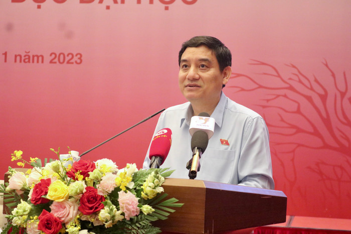 Chủ nhiệm Ủy ban Văn hóa, Giáo dục của Quốc hội Nguyễn Đắc Vinh phát biểu tại hội thảo Chủ nhiệm Ủy ban Văn hóa, Giáo dục của Quốc hội Nguyễn Đắc Vinh phát biểu tại hội thảo