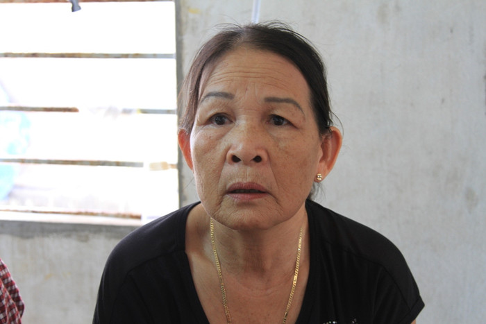 Bà Đào Thị Mai: "Nghề đi biển đối với gia đình đã có từ lâu đời. Cha ông, rồi đến chồng, con, cháu...và lớp trẻ sau này nữa rồi cũng sẽ theo nghề biển". Ảnh H.Q Bà Đào Thị Mai: "Nghề đi biển đối với gia đình đã có từ lâu đời. Cha ông, rồi đến chồng, con, cháu...và lớp trẻ sau này nữa rồi cũng sẽ theo nghề biển". Ảnh H.Q