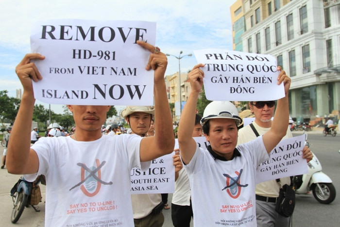 ...đến khẩu hiệu bằng tiếng Anh... ...đến khẩu hiệu bằng tiếng Anh...