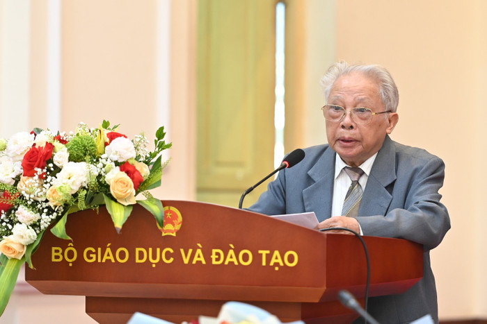 Giáo sư, Tiến sĩ khoa học, Nhà giáo Nhân dân Nguyễn Mậu Bành – Chủ tịch Trung ương Hội Cựu giáo chức Việt Nam. Ảnh: Bộ Giáo dục và Đào tạo Giáo sư, Tiến sĩ khoa học, Nhà giáo Nhân dân Nguyễn Mậu Bành – Chủ tịch Trung ương Hội Cựu giáo chức Việt Nam. Ảnh: Bộ Giáo dục và Đào tạo