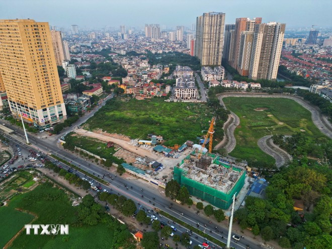 Dự án nhà ở xã hội CT 32 Trung Văn bao gồm 149 căn hộ tại lô đất HH 02A Đông Nam Từ Liêm. (Ảnh: Tuấn Anh/TTXVN) Dự án nhà ở xã hội CT 32 Trung Văn bao gồm 149 căn hộ tại lô đất HH 02A Đông Nam Từ Liêm. (Ảnh: Tuấn Anh/TTXVN)