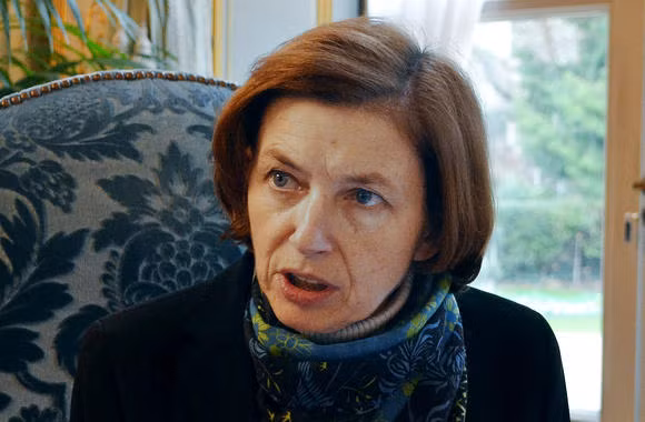 Bộ trưởng Quốc phòng Pháp Florence Parly trả lời phỏng vấn hãng tin Nikkei Asia Review Á tại Paris. (Ảnh: Tallulah Lutkin / Nikkei Asia Review)