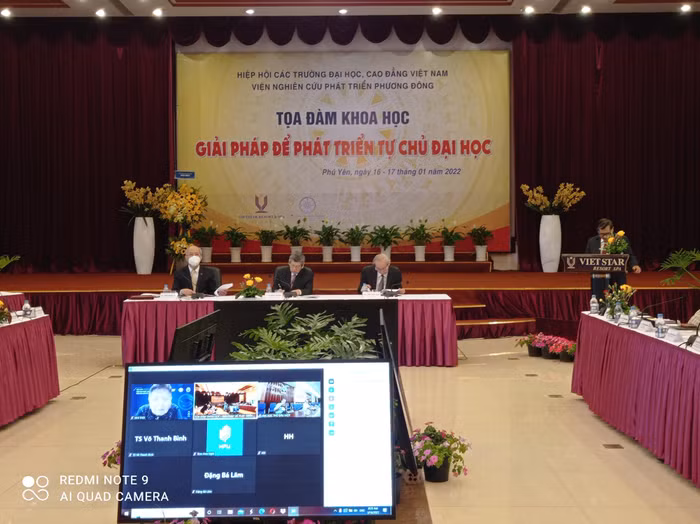 Tọa đàm khoa học: Giải pháp để phát triển tự chủ đại học, ảnh: HT.