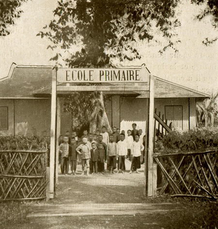 Một trường học ở nông thôn.