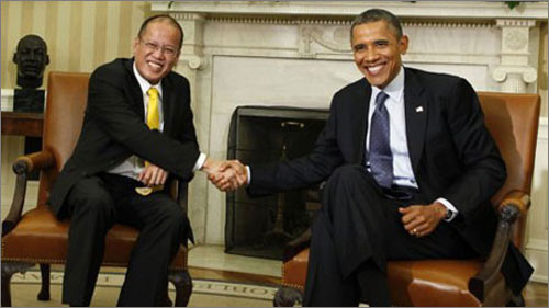 Tổng thống Philippines Benigno Aquino gặp Tổng thống Barack Obama tại Nhà Trắng ngày 8/6. Ảnh: Reuters.