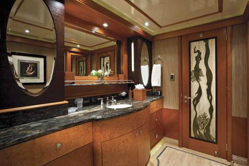 Phòng tắm một trong những nơi tốt nhất để chủ nhân khoe sự sành điệu và gu thẩm mỹ. Phòng tắm một trong những nơi tốt nhất để chủ nhân khoe sự sành điệu và gu thẩm mỹ.