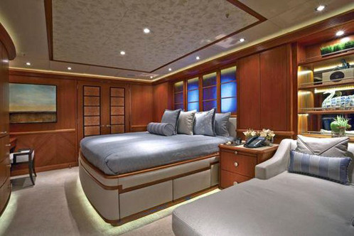 Phòng ngủ không rộng nhưng mang lại cảm giác ấm cúng. Phòng ngủ không rộng nhưng mang lại cảm giác ấm cúng.