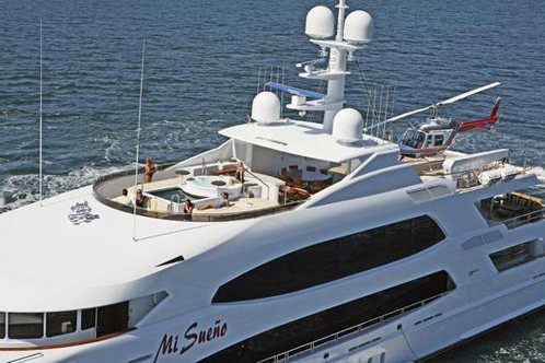 Tuy nhiên, mức giá 49 triệu USD không bao gồm chiếc trực thăng kèm theo như ở trong ảnh. Tuy nhiên, mức giá 49 triệu USD không bao gồm chiếc trực thăng kèm theo như ở trong ảnh.