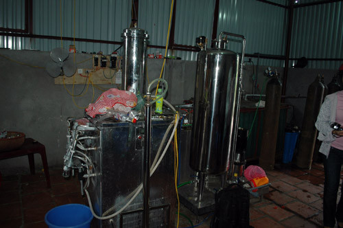 ...công nghệ gọn nhẹ, nhưng mất vệ sinh.