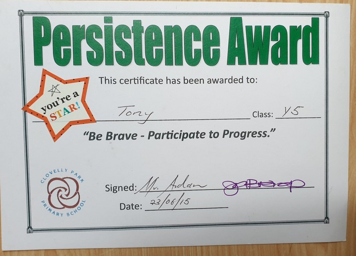 Được khen vì chăm giúp đỡ bạn bè trong lớp. Ảnh: Tác giả cung cấp. Được khen vì chăm giúp đỡ bạn bè trong lớp. Ảnh: Tác giả cung cấp.