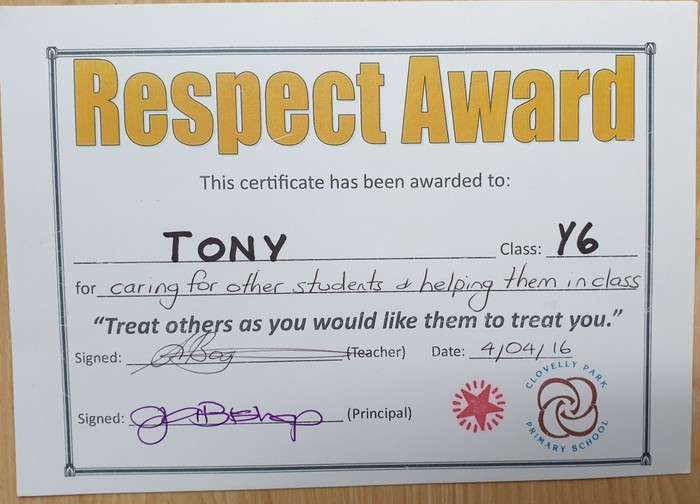 Giấy khen lên lớp được thiết kế một cách vui mắt với những lời ghi nhận rất chân thật. Ảnh: Tác giả cung cấp. Giấy khen lên lớp được thiết kế một cách vui mắt với những lời ghi nhận rất chân thật. Ảnh: Tác giả cung cấp.