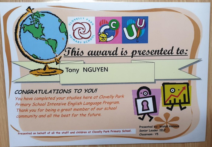 Giấy khen lên lớp được thiết kế một cách vui mắt với những lời ghi nhận rất chân thật. Ảnh: Tác giả cung cấp. Giấy khen lên lớp được thiết kế một cách vui mắt với những lời ghi nhận rất chân thật. Ảnh: Tác giả cung cấp.