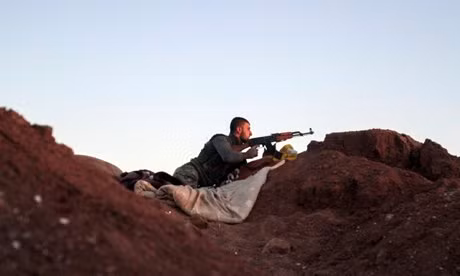 Một chiến binh người Kurd ở Đông Bắc Syria.