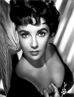 Elizabeth Taylor với 2 phim "Butterfield 8" và "Who's Afraid of Virginia Woolf" Elizabeth Taylor với 2 phim "Butterfield 8" và "Who's Afraid of Virginia Woolf"