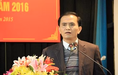 Ban Bí thư thi hành kỷ luật cách mọi chức vụ trong Đảng đối với ông Ngô Văn Tuấn - Phó Chủ tịch Ủy ban nhân dân tỉnh Thanh Hóa. Ban Bí thư thi hành kỷ luật cách mọi chức vụ trong Đảng đối với ông Ngô Văn Tuấn - Phó Chủ tịch Ủy ban nhân dân tỉnh Thanh Hóa.