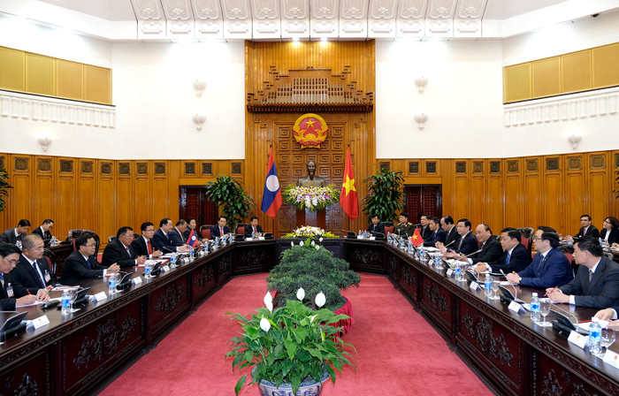 Thủ tướng Nguyễn Xuân Phúc đã chân thành cảm ơn Đảng, Nhà nước Lào đã trao tặng Huân chương cao quý cho cá nhân Thủ tướng. Ảnh:VGP. Thủ tướng Nguyễn Xuân Phúc đã chân thành cảm ơn Đảng, Nhà nước Lào đã trao tặng Huân chương cao quý cho cá nhân Thủ tướng. Ảnh:VGP.
