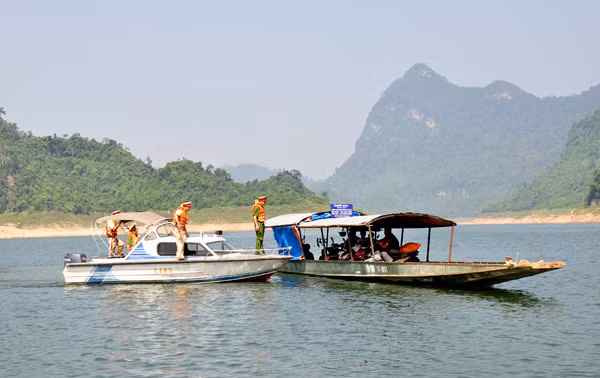 Tùy vào mức độ, vi phạm trong lĩnh vực hàng hải có thể bị tịch thu phương tiện (Ảnh: Báo Tuyên Quang)