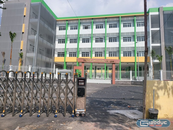 Câu chuyện tại Trường trung học phổ thông Lương Văn Can, Thành phố Hồ Chí Minh thu hút sự quan tâm của đông đảo giáo viên cả nước. Ảnh minh họa: P.L Câu chuyện tại Trường trung học phổ thông Lương Văn Can, Thành phố Hồ Chí Minh thu hút sự quan tâm của đông đảo giáo viên cả nước. Ảnh minh họa: P.L