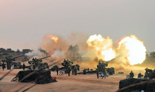 Trọng pháo Đài Loan nhả đạn Trọng pháo Đài Loan nhả đạn