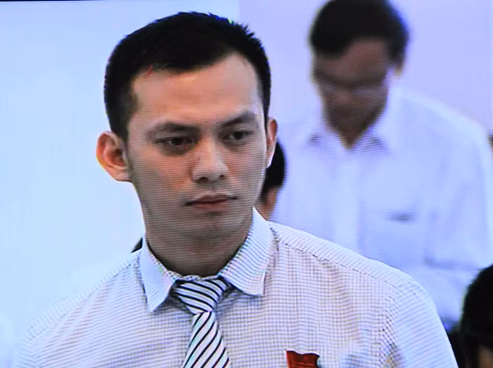 Đại biểu Nguyễn Bá Cảnh phát biểu tại kỳ họp lần thứ hai HĐND TP Đà Nẵng khóa IX, nhiệm kỳ 2016-2021. Ảnh: Hoàng Tuấn Đại biểu Nguyễn Bá Cảnh phát biểu tại kỳ họp lần thứ hai HĐND TP Đà Nẵng khóa IX, nhiệm kỳ 2016-2021. Ảnh: Hoàng Tuấn