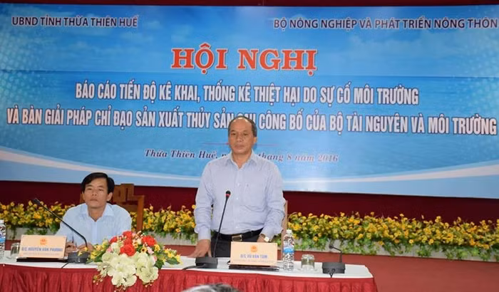 Thứ trưởng Bộ NN &PTNN Vũ Văn Tám phát biểu tại hội nghị. Ảnh: B.Sương Thứ trưởng Bộ NN &PTNN Vũ Văn Tám phát biểu tại hội nghị. Ảnh: B.Sương