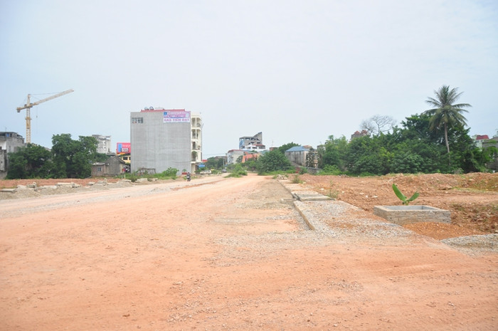 Mục đích xây dựng một con đường văn minh phục vụ giao thông cho thành phố Thái Nguyên tính đến thời điểm này (sau 7 năm) vẫn còn ngổn ngang.