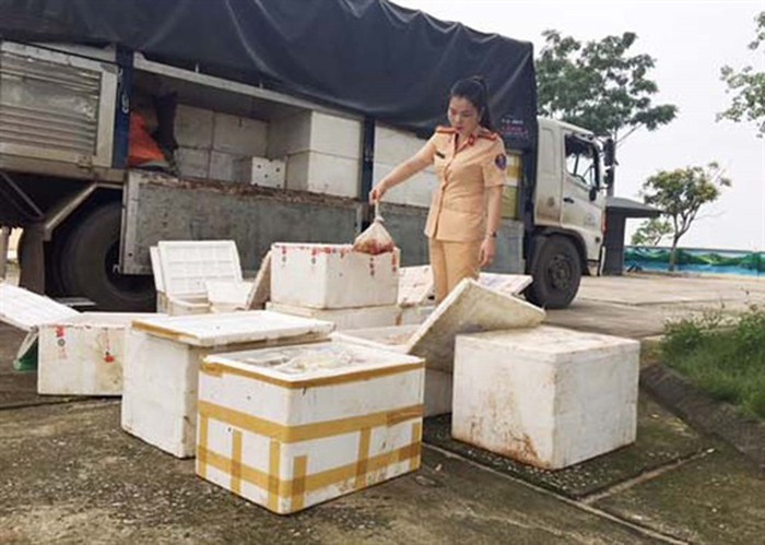 Vụ việc đang được các cơ quan chức năng làm rõ.