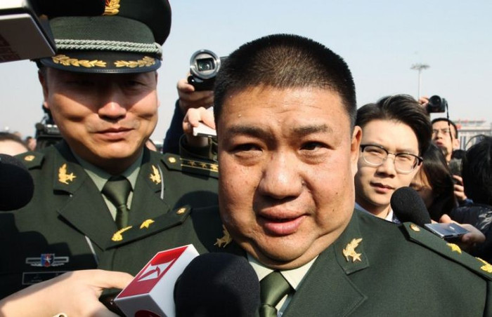 Ông Mao Tân Vũ đang trả lời phỏng vấn, ảnh: SCMP. Ông Mao Tân Vũ đang trả lời phỏng vấn, ảnh: SCMP.