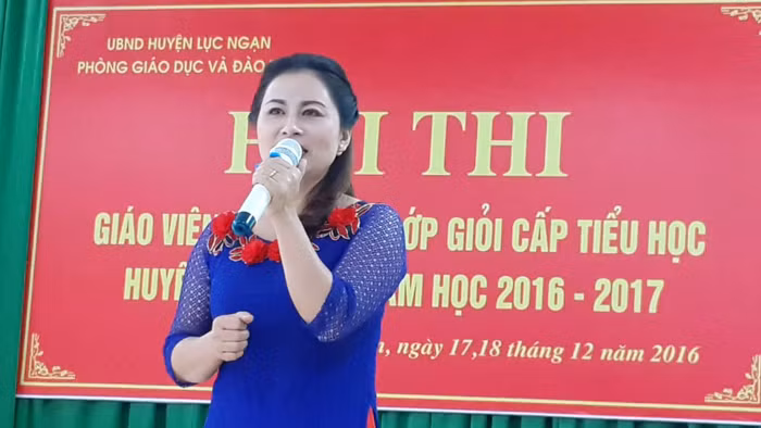 Một cuộc thi giáo viên chủ nhiệm giỏi năm học 2016-2017, ảnh chỉ có tính chất minh họa. Nguồn: Youtube. Một cuộc thi giáo viên chủ nhiệm giỏi năm học 2016-2017, ảnh chỉ có tính chất minh họa. Nguồn: Youtube.
