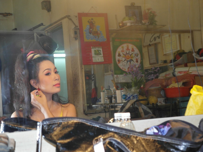 Nhờ những tờ vé số ế, cô đã may mắn trúng giải độc đắc và đổi đời… Nhờ những tờ vé số ế, cô đã may mắn trúng giải độc đắc và đổi đời…