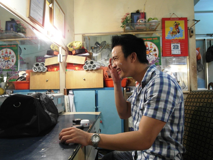 Diễn viên trẻ Việt Cường đang làm sáng thêm làn da…