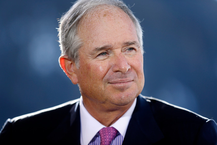 Tỷ phú Stephen Schwarzman, Chủ tịch Diễn đàn Chiến lược và chính sách do Tổng thống Mỹ thành lập. Ảnh: Bloomberg. Tỷ phú Stephen Schwarzman, Chủ tịch Diễn đàn Chiến lược và chính sách do Tổng thống Mỹ thành lập. Ảnh: Bloomberg.