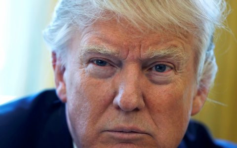 Tổng thống Mỹ Donald Trump vẫn chưa quyết định thời gian cụ thể gặp Chủ tịch Trung Quốc Tập Cận Bình. AnhrL IB Times UK. Tổng thống Mỹ Donald Trump vẫn chưa quyết định thời gian cụ thể gặp Chủ tịch Trung Quốc Tập Cận Bình. AnhrL IB Times UK.