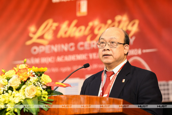Phó Giáo sư, Tiến sĩ Huỳnh Quyết Thắng - Giám đốc Đại học Bách khoa Hà Nội. Ảnh: HUST Phó Giáo sư, Tiến sĩ Huỳnh Quyết Thắng - Giám đốc Đại học Bách khoa Hà Nội. Ảnh: HUST