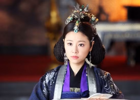 Hầu hết các tạo hình cổ trang của Lâm Tâm Như đều rất đẹp và nhận được sự yêu mến của công chúng. Hầu hết các tạo hình cổ trang của Lâm Tâm Như đều rất đẹp và nhận được sự yêu mến của công chúng.