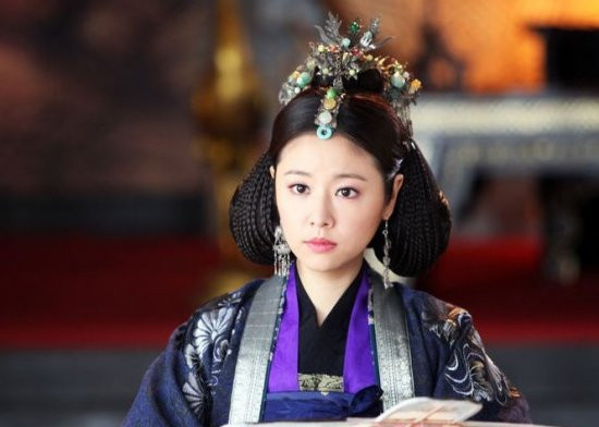 Hầu hết các tạo hình cổ trang của Lâm Tâm Như đều rất đẹp và nhận được sự yêu mến của công chúng. Hầu hết các tạo hình cổ trang của Lâm Tâm Như đều rất đẹp và nhận được sự yêu mến của công chúng.