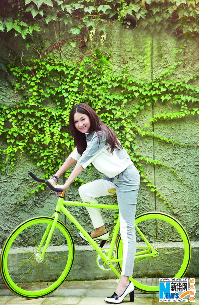 Nụ cười tươi tắn và nét thanh xuân rạng rỡ ở nư diễn viên gần tuổi 40