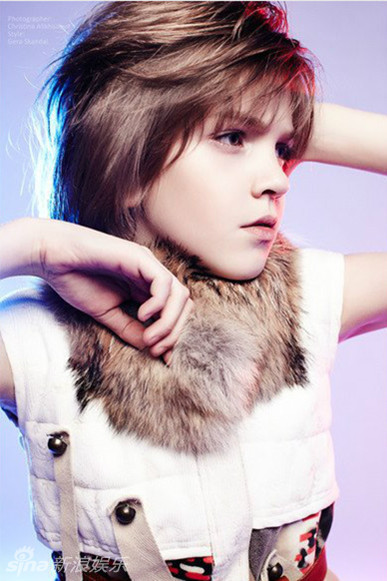 Phong cách tạo mẫu vô cùng chuyên nghiệp