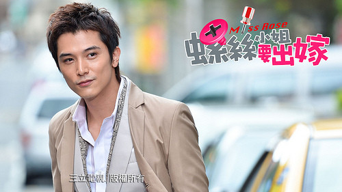 Sở hữu khuôn mặt điển trai, nam tính và vóc dáng hoàn hảo, anh luôn là lựa chọn số 1 cho các phim thần tượng.