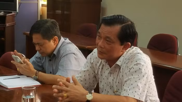 Ông Hồ Văn Lợi, Giám đốc Sở Văn hóa – Thể thao và Du Lịch tỉnh Bà Rịa – Vũng Tàu thừa nhận "Công trình xây hơn 120 tỷ đồng vắng khách quá nên muốn đưa đền thờ cô Sáu vào". Ảnh Hải Ninh.