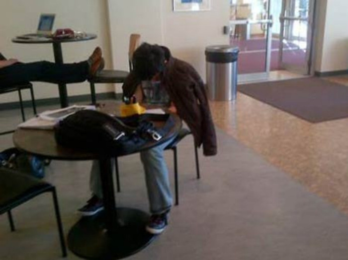 >>Những hotgirl xinh đẹp làm điên đảo cư dân mạng Những nữ sinh đẹp mê hồn giữa đầm sen >>Phát sốt vì vẻ đẹp baby của cô giáo tương lai >>So độ siêu kute của những nữ sinh đình đám nhất Thủ đô >>Phát sốt vì 4 nữ giáo viên xinh đẹp >>Cư dân mạng "điên đảo" vì nhan sắc nữ sinh Trương Tân Uyển >>Hoa khôi ĐH Thương Mại 2012 duyên dáng áo dài >>Những hotgirl xinh đẹp làm điên đảo cư dân mạng Những nữ sinh đẹp mê hồn giữa đầm sen >>Phát sốt vì vẻ đẹp baby của cô giáo tương lai >>So độ siêu kute của những nữ sinh đình đám nhất Thủ đô >>Phát sốt vì 4 nữ giáo viên xinh đẹp >>Cư dân mạng "điên đảo" vì nhan sắc nữ sinh Trương Tân Uyển >>Hoa khôi ĐH Thương Mại 2012 duyên dáng áo dài